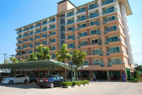 Гостиница Green Residence Ayutthaya - SHA Certified  Пхра Накхон Си Аюттхайя
